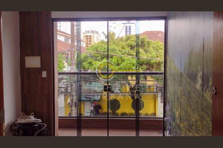 8_photo/94ce030e9b.ee31d1fd9df23408-ATLAS-8aa0000a-9e96-4d0f-84ba-aa1aa9950c82.jpg de casa à venda com 3 quartos, 240m² em Gonzaga, Santos