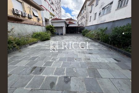 10_photo/94ce030e9d.49e5f4e107e90c19-ATLAS-58a39768-f7fb-4050-a8dd-dba49bb223e8.jpg de casa à venda com 4 quartos, 680m² em Gonzaga, Santos