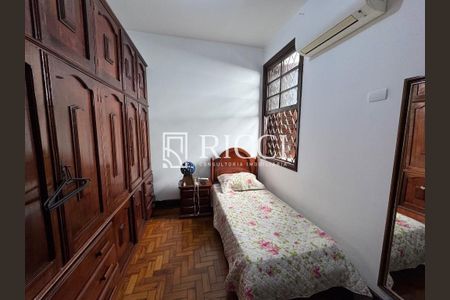 11_photo/94ce030e9d.49e5f4e107e90c19-ATLAS-7da991b9-3f64-4593-9d25-81f1e5d9243a.jpg de casa à venda com 4 quartos, 680m² em Gonzaga, Santos