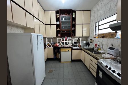 18_photo/94ce030e9d.49e5f4e107e90c19-ATLAS-d4ca3f62-dcfd-4011-bc02-35d1b44c5679.jpg de casa à venda com 4 quartos, 680m² em Gonzaga, Santos