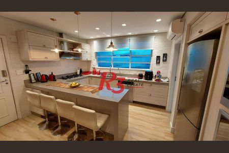 4_photo/94ce030e9d.d603c0af481f362c-ATLAS-1d57984c-4bbb-4e21-aef5-753d8486e5b5.jpg de apartamento à venda com 3 quartos, 131m² em Gonzaga, Santos