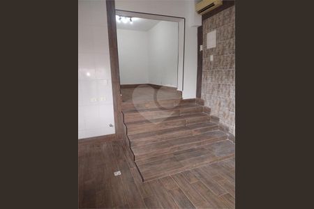 15_photo/94ce030ecb.413b54f4bf74f905-ATLAS-a6f5bdde-19eb-401c-89c7-bbdd2c4e6aaf.jpg de casa para alugar com 3 quartos, 164m² em Gonzaga, Santos