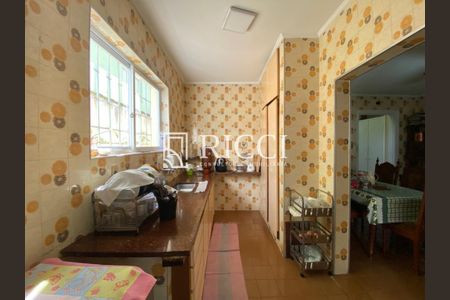 11_photo/94ce030ee5.a64aef6598c47c00-ATLAS-ecd646bd-2fa8-4c4a-a2a8-1662e144042b.jpg de casa à venda com 3 quartos, 200m² em Gonzaga, Santos