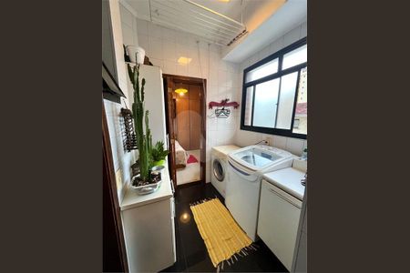 33_photo/94ce030f35.3714cccd63f8fe2d-ATLAS-1b9c6cc3-8a6a-4546-a42c-c05b124b3bd2.jpg de apartamento à venda com 3 quartos, 151m² em Gonzaga, Santos