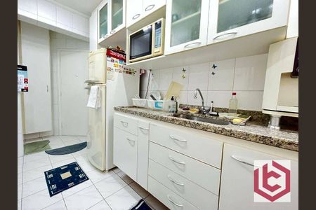 33_photo/94ce030f47.56d92ff332f80452-ATLAS-e5580ce1-ebd1-44df-9d29-9fa255931b65.jpg de apartamento à venda com 3 quartos, 75m² em Gonzaga, Santos