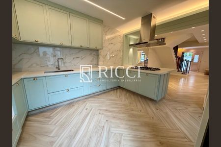 4_photo/94ce030f51.f861ecc718bdcbd7-ATLAS-14b9fed1-d80c-48d1-bad9-5a6dff4c84cb.jpg de casa à venda com 3 quartos, 200m² em Gonzaga, Santos