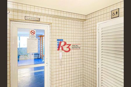 3_photo/94ce030fd5.5b0605d5826836f8-ATLAS-0ef4be62-9326-4e8e-8fbc-30f72fabe6f7.jpg de apartamento à venda com 2 quartos, 84m² em Gonzaga, Santos