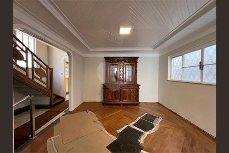 12_photo/94ce030fdb.4bd2615f33144f40-ATLAS-56e82c88-accc-4c2f-b30f-9d87b87f2fc2.jpg de casa para alugar com 3 quartos, 180m² em Gonzaga, Santos