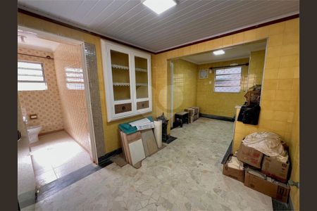 9_photo/94ce030fdb.4bd2615f33144f40-ATLAS-8c530874-3bdb-417e-b965-bd5c31ce2a18.jpg de casa para alugar com 3 quartos, 180m² em Gonzaga, Santos