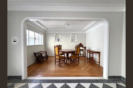 4_photo/94ce030fdb.4bd2615f33144f40-ATLAS-b166423f-0d65-4d21-b4bb-cb7eee4d36f7.jpg de casa para alugar com 3 quartos, 180m² em Gonzaga, Santos