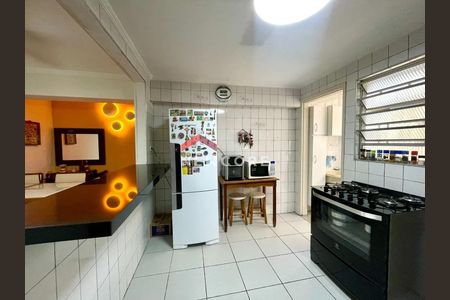 8_photo/94ce030fe9.b5f4e39731e4f05c-ATLAS-b98b67a9-e408-4280-84d2-5c906c46e46e.jpg de apartamento à venda com 2 quartos, 85m² em Gonzaga, Santos