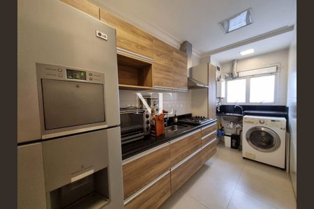 12_photo/94ce03100d.f7e81ba1849dc159-ATLAS-86985a1a-5ea9-4a9f-9273-3abd2550b152.jpg de apartamento à venda com 2 quartos, 89m² em Gonzaga, Santos