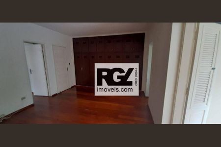 37_photo/94ce031019.d064f87ba2f4a60c-ATLAS-56eebd33-e22b-43f3-bd85-356b45c3ee10.jpg de casa à venda com 3 quartos, 277m² em Gonzaga, Santos