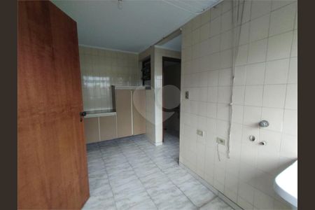 8_photo/94ce03101d.7a37549eceeba21f-ATLAS-2e3078ab-caab-4e29-8181-961aaec2d385.jpg de apartamento à venda com 4 quartos, 152m² em Gonzaga, Santos