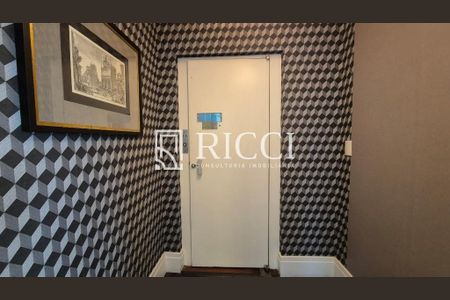 5_photo/94ce03101d.cb630cebd4e68137-ATLAS-7a0d3eb7-e5aa-4ec2-b63e-846343a7860a.jpg de apartamento à venda com 4 quartos, 153m² em Gonzaga, Santos