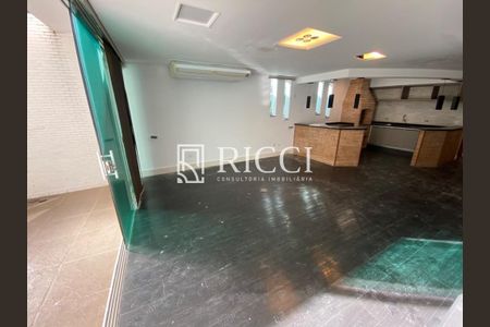 3_photo/94ce031143.df2406aa61ba3211-ATLAS-faacf511-0263-42b3-acef-08b90191e928.jpg de casa à venda com 4 quartos, 260m² em Gonzaga, Santos