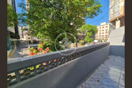 26_photo/94ce031149.cc80a849dbb3670d-ATLAS-4a8750fe-8d2b-4da2-85f4-135f4805d2cb.jpg de casa à venda com 4 quartos, 152m² em Pompéia, Santos