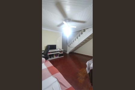 4_photo/94ce031149.cc80a849dbb3670d-ATLAS-6b45fcb2-e45a-4a20-94c9-c1e612fa3891.jpg de casa à venda com 4 quartos, 152m² em Pompéia, Santos