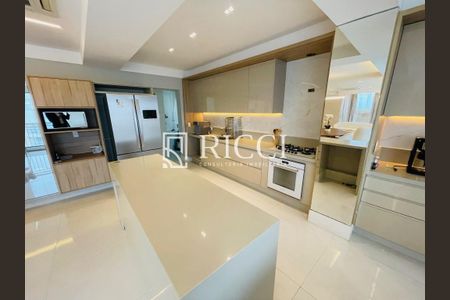 8_photo/94ce031167.61eb2bcfa8a92890-ATLAS-656ae7d5-671b-49b3-8a1e-69fbb7fe4fc7.jpg de apartamento à venda com 3 quartos, 267m² em Gonzaga, Santos