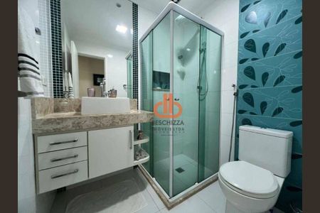 25_photo/94ce0311c3.935c805baf9a7d1f-ATLAS-b2bbe413-16eb-48c1-afe5-d7b403c7a3e4.jpg de casa à venda com 4 quartos, 130m² em Gonzaga, Santos