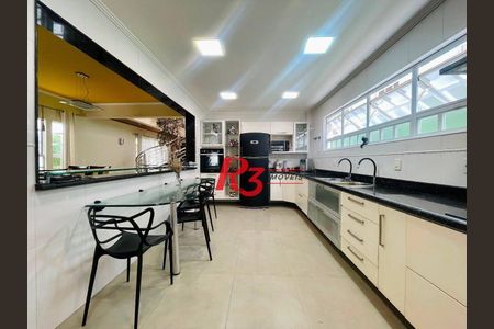 19_photo/94ce0311c9.1168d7f35de77434-ATLAS-9fd831e7-ef03-4ff1-9f9c-a830c3959e7e.jpg de casa à venda com 4 quartos, 458m² em Gonzaga, Santos