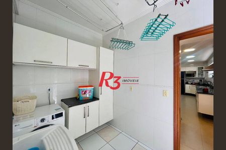 28_photo/94ce0311c9.1168d7f35de77434-ATLAS-b7dfa908-669a-4ea4-b2bf-3e0f4fe1107c.jpg de casa à venda com 4 quartos, 458m² em Gonzaga, Santos