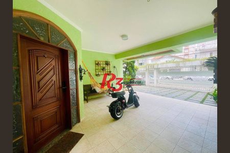 8_photo/94ce0311c9.1168d7f35de77434-ATLAS-ef022a4d-bfcd-4e2f-a721-a1f3e866fe13.jpg de casa à venda com 4 quartos, 458m² em Gonzaga, Santos