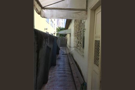 12_photo/94ce0311d9.8e48f5906dd675de-ATLAS-b5c97f35-3ecc-4e47-bbb4-4858ec0f5e96.jpg de casa à venda com 3 quartos, 273m² em Gonzaga, Santos