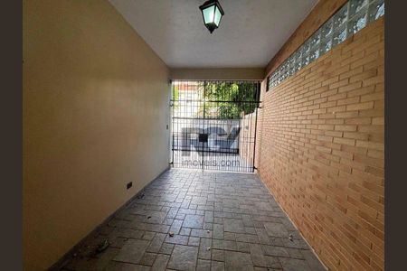 7_photo/94ce0311e9.1d0d827e26d2d819-ATLAS-8f3179f7-24e4-4558-af7f-ff5210531b3d.jpg de casa à venda com 6 quartos, 450m² em Gonzaga, Santos