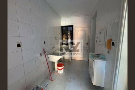 36_photo/94ce0311e9.1d0d827e26d2d819-ATLAS-c52a9752-9cd5-4984-bfd6-2545a2fc77a3.jpg de casa à venda com 6 quartos, 450m² em Gonzaga, Santos