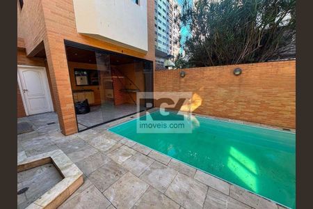 18_photo/94ce0311e9.1d0d827e26d2d819-ATLAS-c6544301-00d2-414c-9fb9-865e80184d46.jpg de casa à venda com 6 quartos, 450m² em Gonzaga, Santos