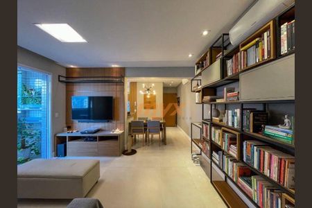 4_photo/94ce0311f1.b575ea5ac8b331b1-ATLAS-c70b0a49-a255-4e7b-98e8-a1b55a006403.jpg de apartamento à venda com 2 quartos, 82m² em Gonzaga, Santos