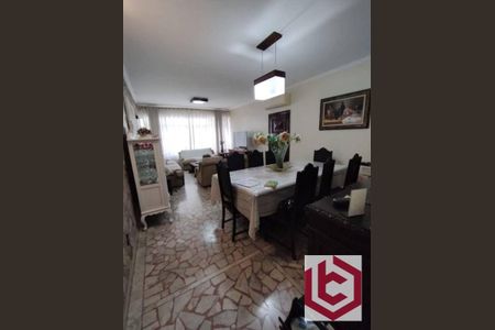 4_photo/94ce0311f5.a095ebe9a9b9d05b-ATLAS-62c26342-52a6-47d9-ac80-e2f298f4ae1f.jpg de casa à venda com 4 quartos, 280m² em Gonzaga, Santos