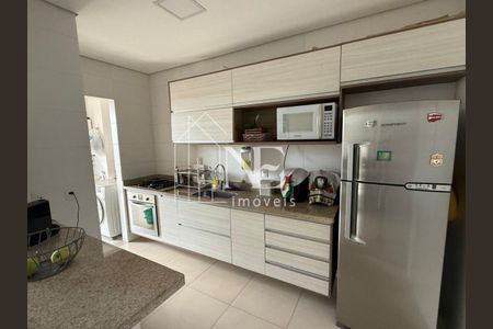 5_photo/94ce0312f9.8406d85b1cc03178-ATLAS-1e0d0fa2-1e9d-4c63-919e-7b70a99e5625.jpg de apartamento à venda com 2 quartos, 85m² em Campo Grande, Santos