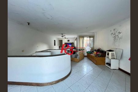 10_photo/94ce031321.0bf895571deddd4a-ATLAS-7da5df0e-446a-4980-942d-08fbb06f3b27.jpg de casa à venda com 3 quartos, 146m² em Campo Grande, Santos