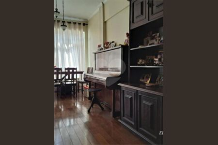 3_photo/94ce0313c3.49e5f4e107e90c19-ATLAS-1ab35cbd-f7c5-4c12-a342-ec0c994d0bc1.jpg de apartamento à venda com 2 quartos, 72m² em Gonzaga, Santos