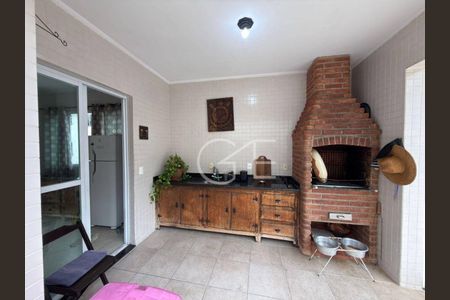 35_photo/94ce031417.2832257cbb3df2c4-ATLAS-bc472fa6-bf17-448f-961a-e5dde8d081f2.jpg de casa à venda com 4 quartos, 240m² em Pompéia, Santos