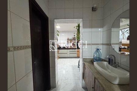 12_photo/94ce03141f.59b9fa3339c8dcb8-ATLAS-9d7fa4b5-31dd-4166-84a4-0b39f00a7e4d.jpg de casa à venda com 3 quartos, 178m² em Pompéia, Santos