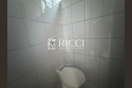 13_photo/94ce03141f.59b9fa3339c8dcb8-ATLAS-f4d785c8-9ec4-4e1a-b302-856f8a27865b.jpg de casa à venda com 3 quartos, 178m² em Pompéia, Santos