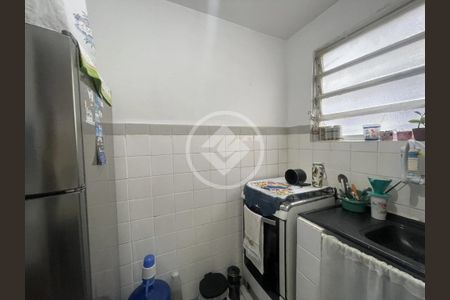 12_photo/94ce03142b.cb4a3f4e1d4d223a-ATLAS-9d93ff19-5d48-4396-8678-12da85a12ead.jpg de casa à venda com 1 quarto, 41m² em Pompéia, Santos