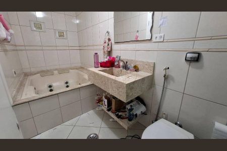 19_photo/94ce03145d.ec45c5915be217bb-ATLAS-79cb44f3-d0d0-4d2e-b2f3-435083448491.jpg de casa à venda com 3 quartos, 185m² em Campo Grande, Santos