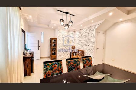 9_photo/94ce0314c9.598c66e7e5047e83-ATLAS-9d399a78-b2e0-4b49-bbfb-b5b9b5fba97c.jpg de casa à venda com 3 quartos, 160m² em Marapé, Santos