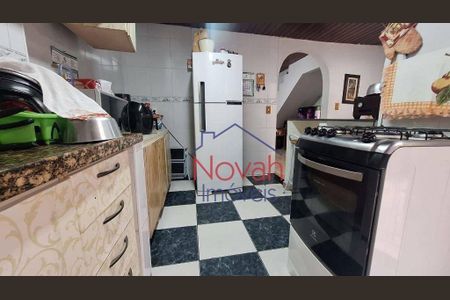 5_photo/94ce03155b.aa74947df15bc059-ATLAS-cc9e60b7-b873-4e26-b163-108cd552f2ec.jpg de casa à venda com 2 quartos, 70m² em Campo Grande, Santos