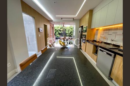 11_photo/94ce03156b.52e3877ddef8048b-ATLAS-33ac31ef-4ec8-47a2-b68d-a8c8ed00e1ed.jpg de casa à venda com 3 quartos, 250m² em Campo Grande, Santos