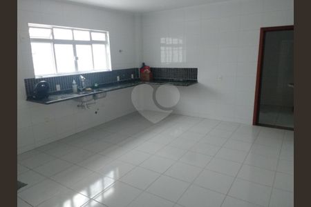 5_photo/94ce03157f.c4a86b3c211625c7-ATLAS-ff632b84-f4e3-471c-af44-4a9abffe77d3.jpg de casa para alugar com 4 quartos, 445m² em Campo Grande, Santos