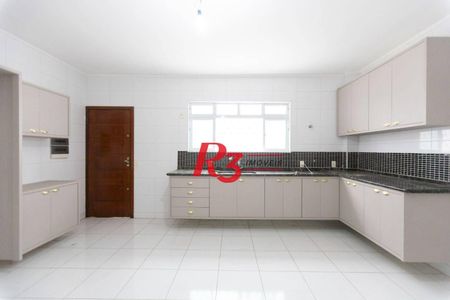 33_photo/94ce031583.06d0e82101a84137-ATLAS-8bdb7b4d-cbf8-463b-b730-edb124a776f0.jpg de casa para alugar com 4 quartos, 430m² em Campo Grande, Santos