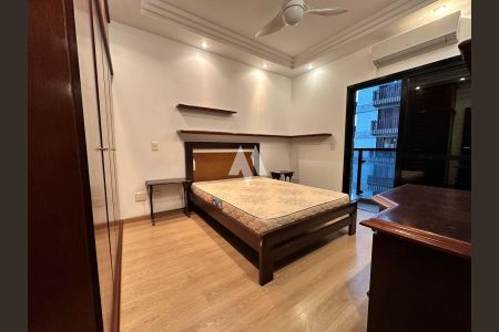 19_photo/94ce0315c1.bb2cfda027800a9a-ATLAS-cf9e89dd-b72b-4a08-a3f6-5cf6bf68bcb7.jpg de apartamento à venda com 3 quartos, 252m² em Pompéia, Santos