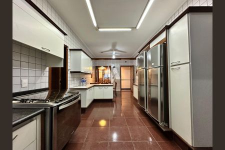 24_photo/94ce0315c1.bb2cfda027800a9a-ATLAS-d12cc20f-61a4-47cf-86dc-116418fe3e48.jpg de apartamento à venda com 3 quartos, 252m² em Pompéia, Santos