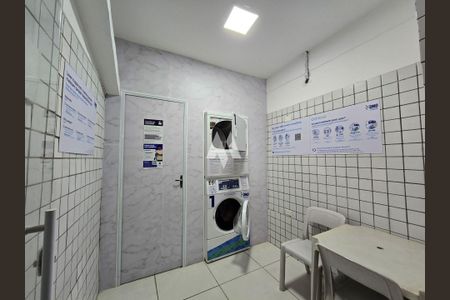 28_photo/94ce0315d5.08798e92c4495a9b-ATLAS-041a43f1-1955-4e4d-b381-e6e9f80a5308.jpg de casa à venda com 2 quartos, 56m² em Pompéia, Santos