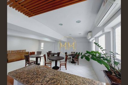 4_photo/94ce0315e9.9b1a09f1f22b14dc-ATLAS-1e11d2d1-c751-49b4-8916-29caa43dc8db.jpg de apartamento à venda com 3 quartos, 140m² em Pompéia, Santos